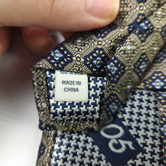 Jos A Bank 1905 & Reserve Geometric Slim Silk Ties - Picture 6 of 14